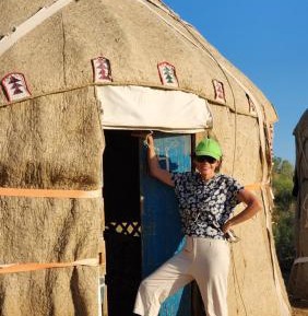 Single Room with Shared Bathroom