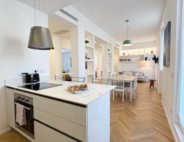 Three-Bedroom Apartment with Balcony