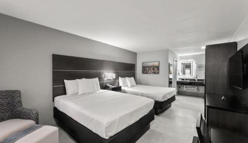 Queen Room with Two Queen Beds