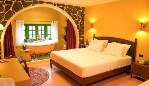 Standard Double Suite