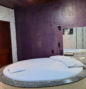 Deluxe Suite with Spa Bath