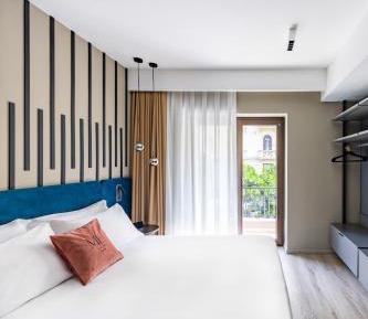 Junior Suite with Balcony