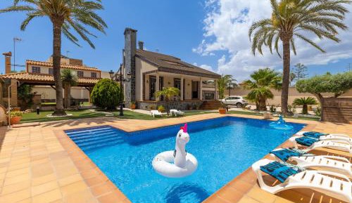 Villa with Private Pool