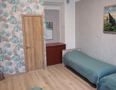 Basic Triple Room with Shared Bathroom