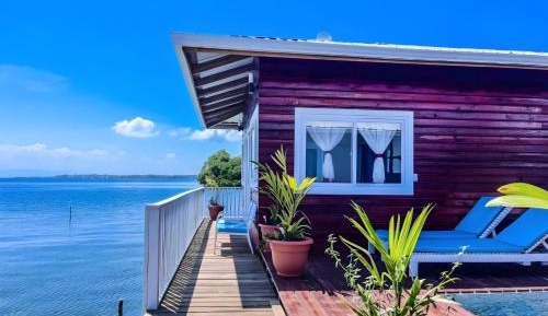 Bungalow with Sea View