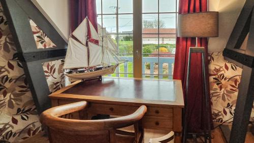 King Room with Garden View