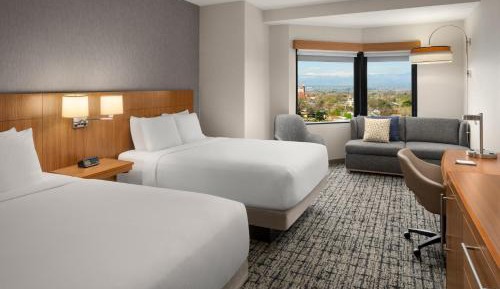 Queen Room with Two Queen Beds and Mountain View