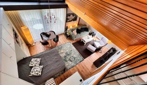Superior One-Bedroom Apartment with Balcony