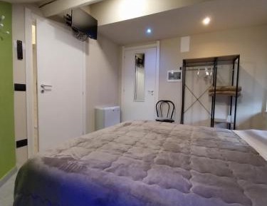 Triple Room with Bathroom