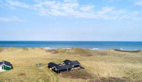 Two-Bedroom Holiday Home