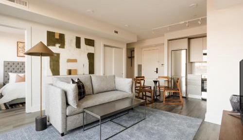 Two-Bedroom Deluxe Apartment - Non-Smoking