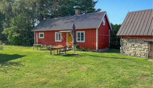 Two-Bedroom Holiday Home