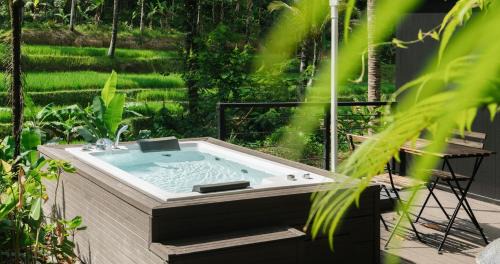 Deluxe Double Room with Bath