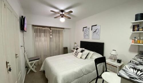 Studio Apartment with One Double Bed
