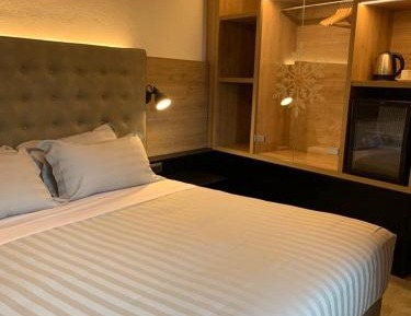 Double Room with Mountain View
