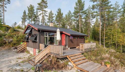 Two-Bedroom Holiday Home