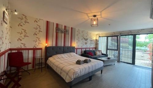 Large Double Room
