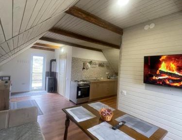 Quadruple Room with Mountain View