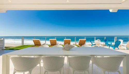 Five-Bedroom Holiday Home