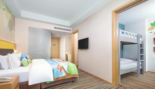 Standard Double Room with Two Double Beds