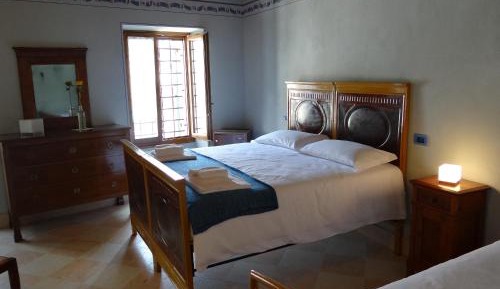 Triple Room with Private Bathroom