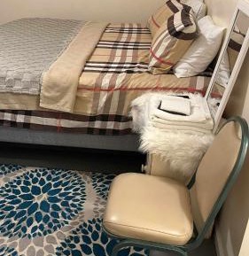 Queen Room with Shared Bathroom