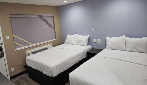 Double Room with Two Double Beds - Non-Smoking