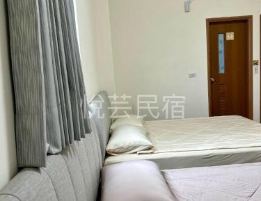 Standard Double Room with Two Double Beds