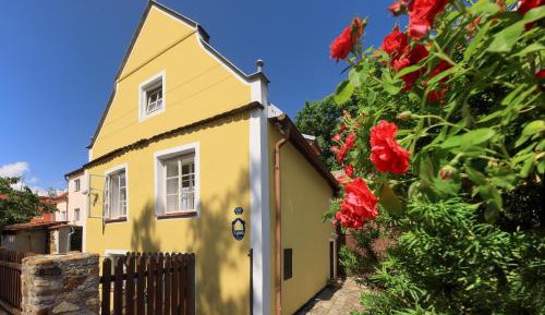 Three-Bedroom Townhouse