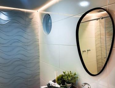 Deluxe Suite with Spa Bath