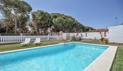 Superior One-Bedroom Apartment