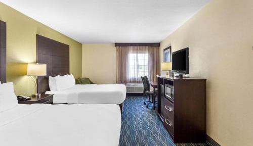 Queen Room with Two Queen Beds - Non-Smoking
