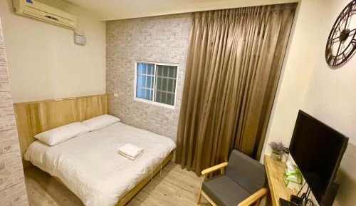 Double Room with Private Bathroom