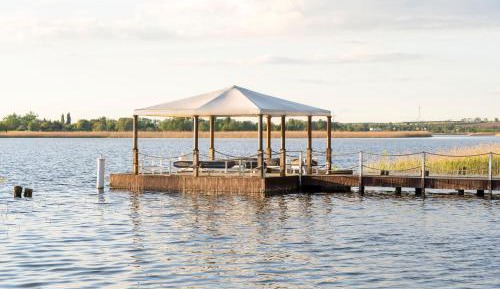 Deluxe Suite with Spa Bath