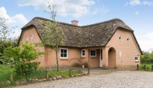 Three-Bedroom Holiday Home 
