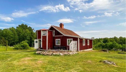 Two-Bedroom Holiday Home