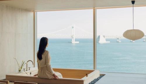 Ocean Family Ryokan (R2)