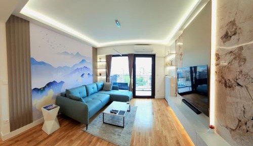 Apartment with Balcony