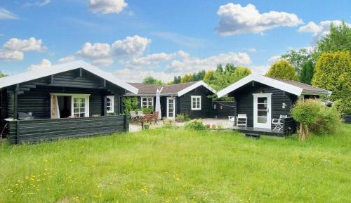 Four-Bedroom Holiday Home