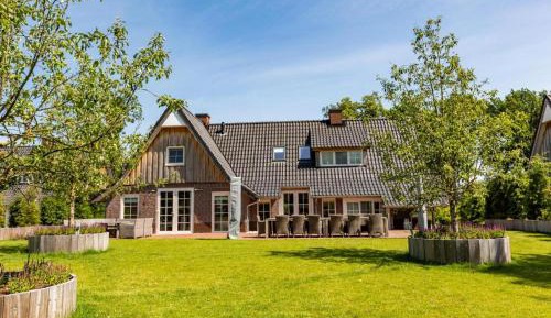 Seven-Bedroom House