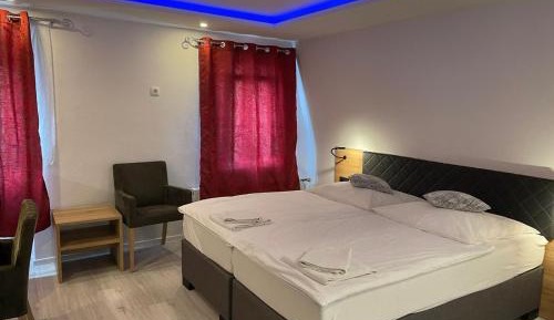 Double Room with Private Bathroom