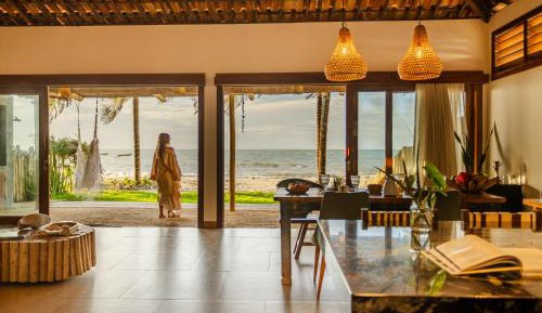 Villa - Beach Front