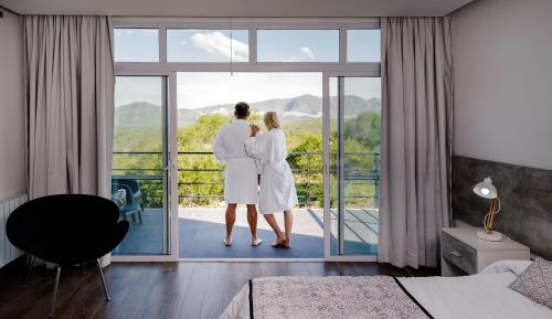 Superior Double or Twin Room with Mountain View