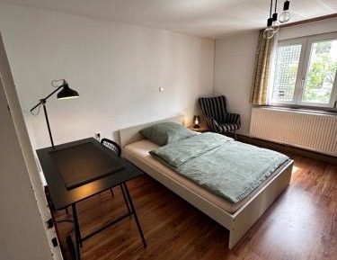 Single Room with Shared Bathroom