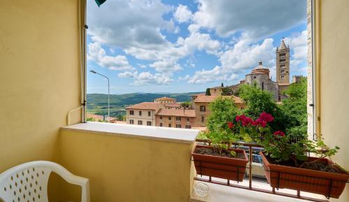 Superior One-Bedroom Apartment with Balcony