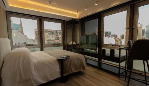 Deluxe One-Bedroom Apartment with City View