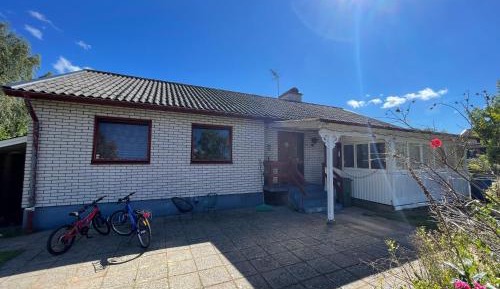 Three-Bedroom Holiday Home 