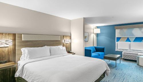 King Suite with Sofa Bed