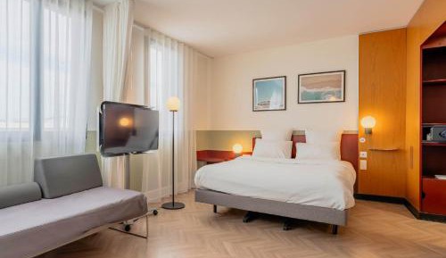 Superior Suite with Double Bed and Single Bed