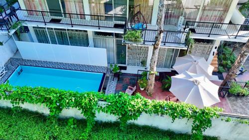 Villa with Private Pool